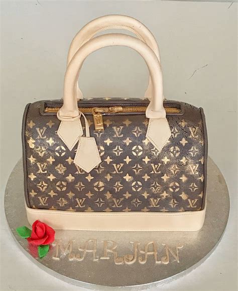 louis vuitton handbag cake|More.